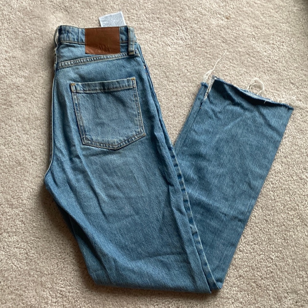 ZARA JEANS!